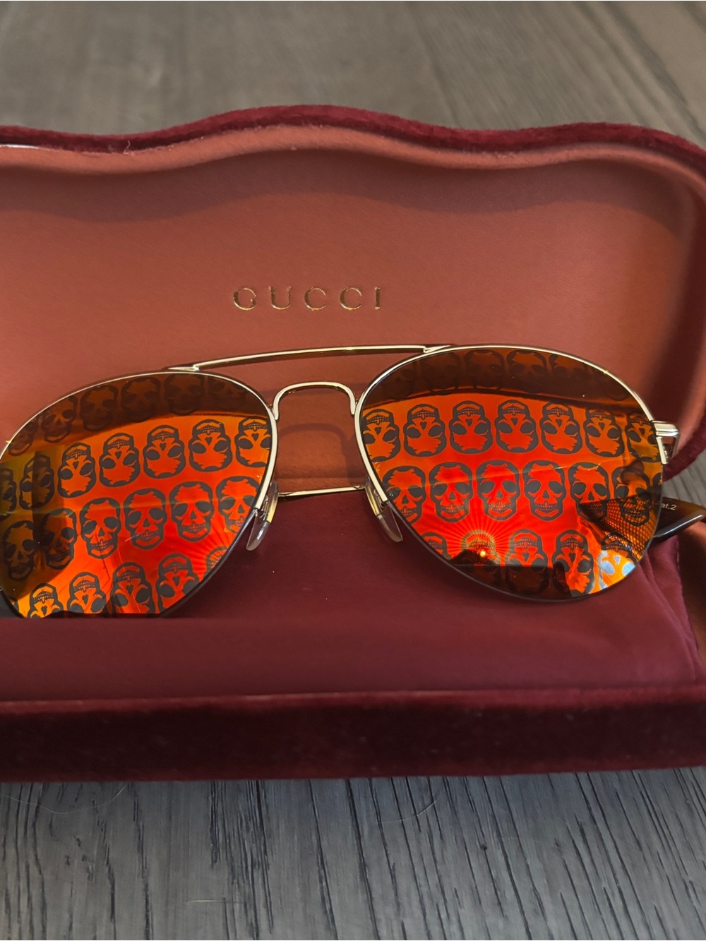 Rare Gucci Gold Frame Sunglasses with skull Orange Reflective Lenses